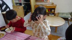⑤11月は〃年長味噌〃でみそ汁作り(^^)/