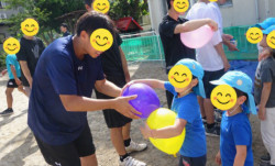 風船のプレゼントをもらったよ「ありがとう」